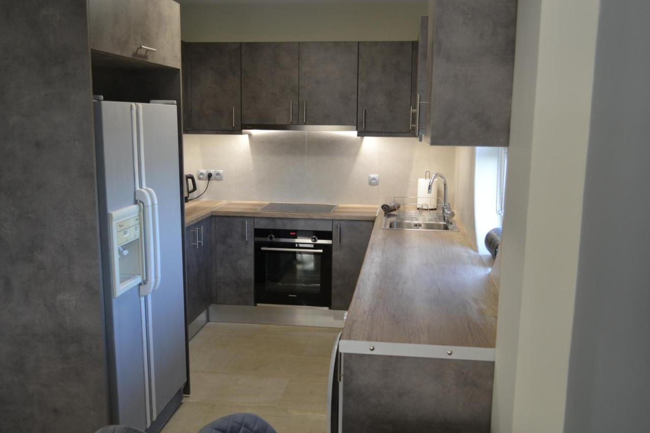 Stergiou Luxury Apartments With Shared Pool Anavyssos Extérieur photo